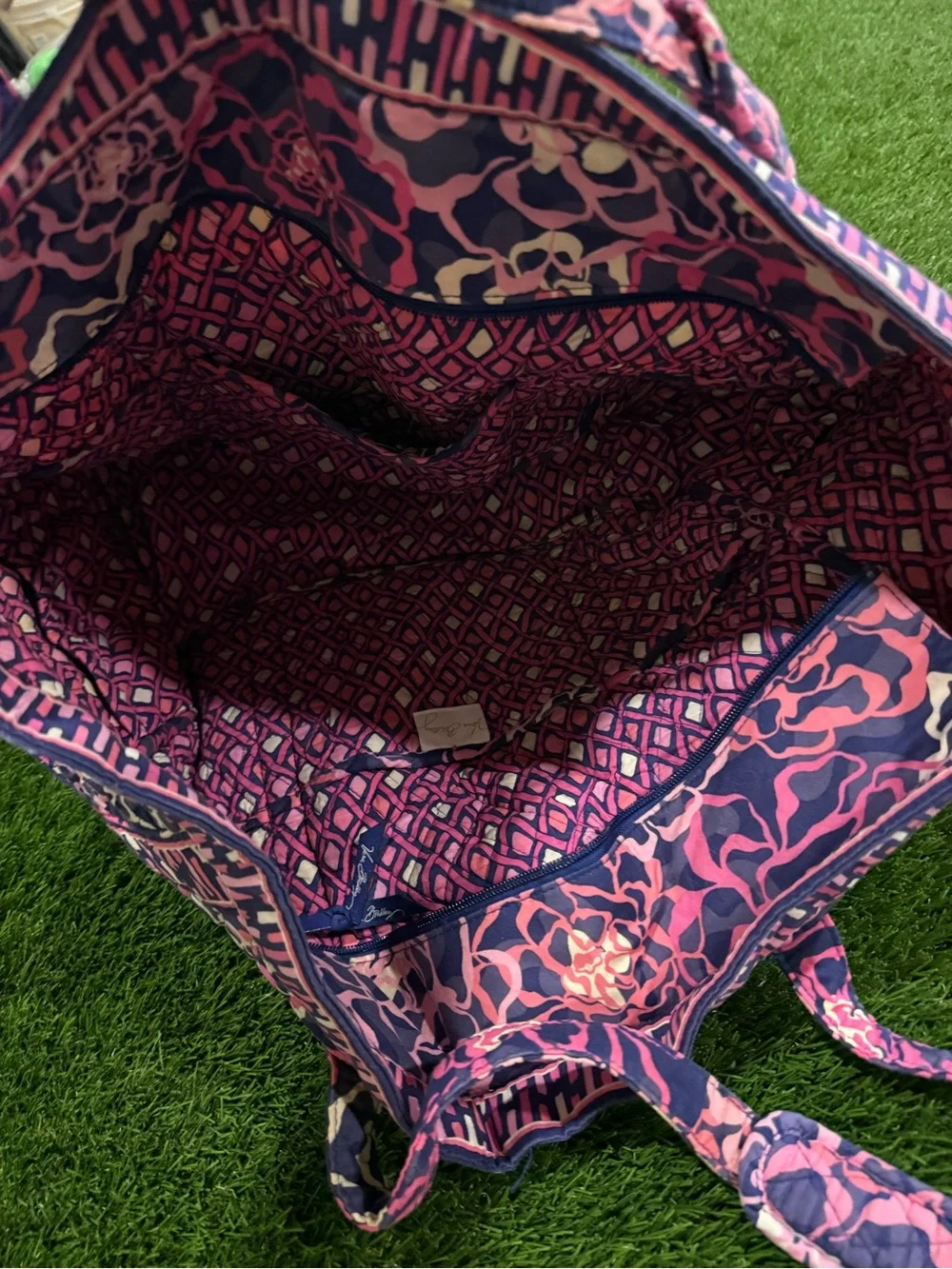 Vera Bradley large shoulder Bag